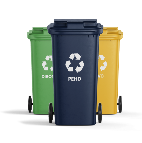 Des poubelles de tri sélectif qui symbolisent l'aspect recyclage de la RSE d'Agelia