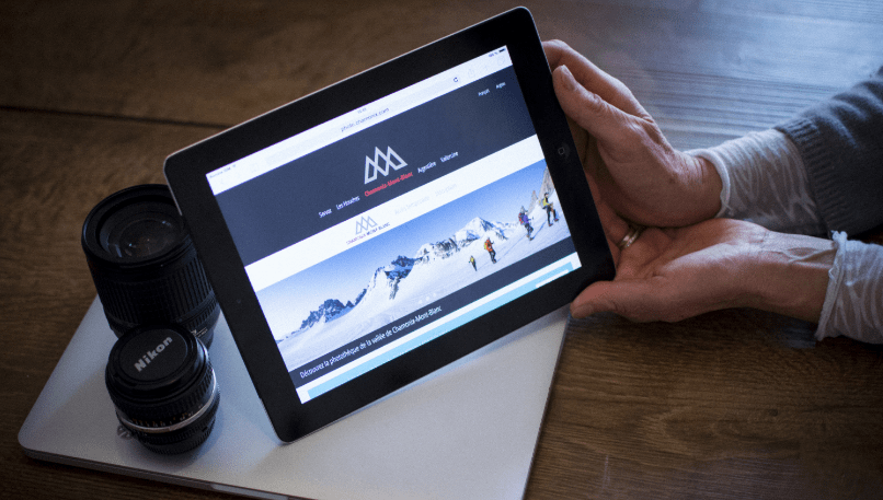 Création d'Alphasia, la solution photothèque développée par Agelia