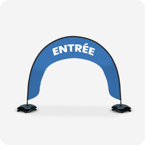 Drapeau arche indiquant l'entrée d'un évènement