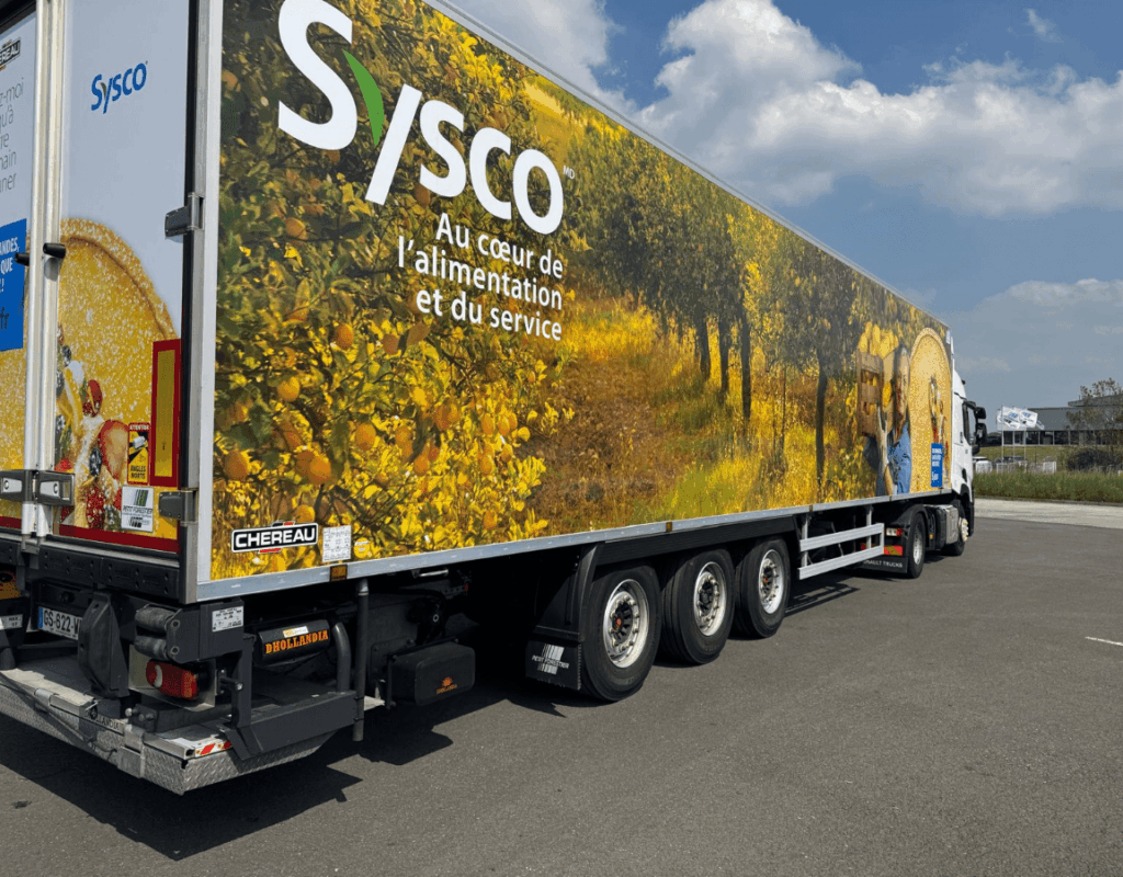 habillage véhicule grand format sur un camion